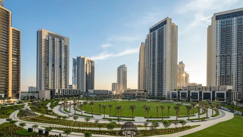 Overview of the vibrant Creek Harbour community surrounding Palace Residences Creek Blue, an off-plan project in Dubai.