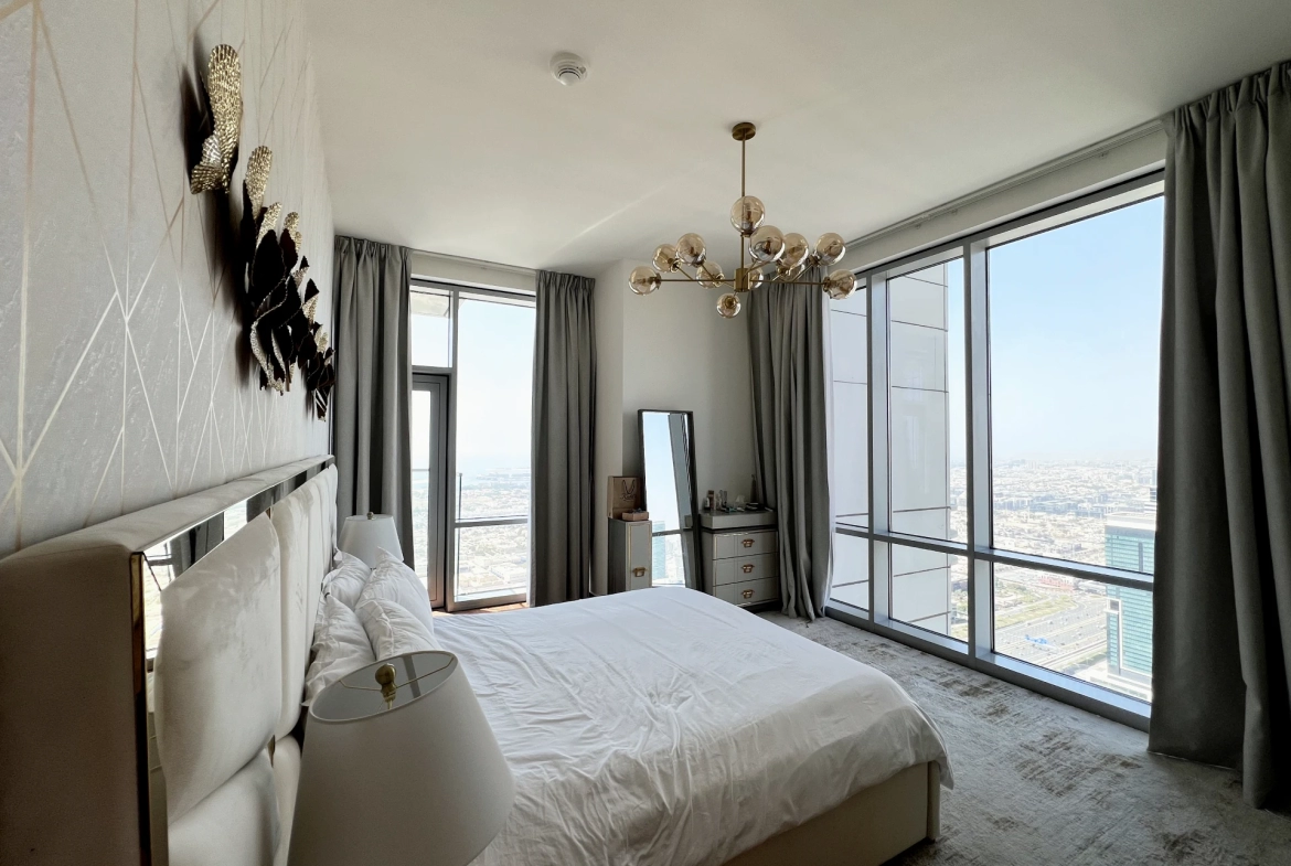 Stylish bedroom in a resale 3-bedroom apartment in Amna Al Habtoor, Dubai.