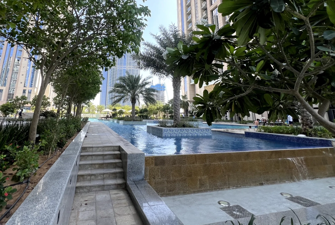 Community area view surrounding the resale 3-bedroom apartment in Amna Al Habtoor, Dubai.